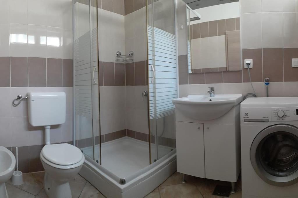 Vis - Luxury Holiday Villa With Swimming Pool 외부 사진